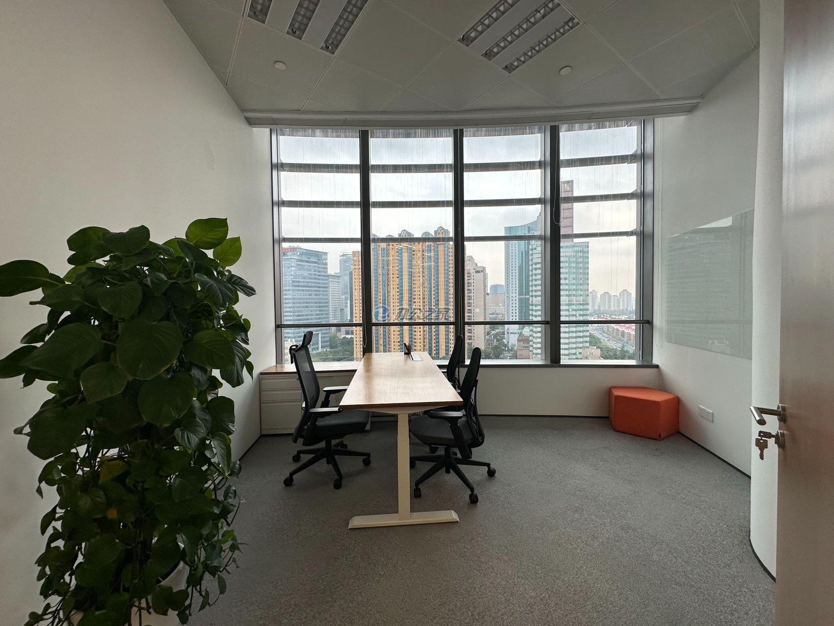 世紀(jì)匯廣場