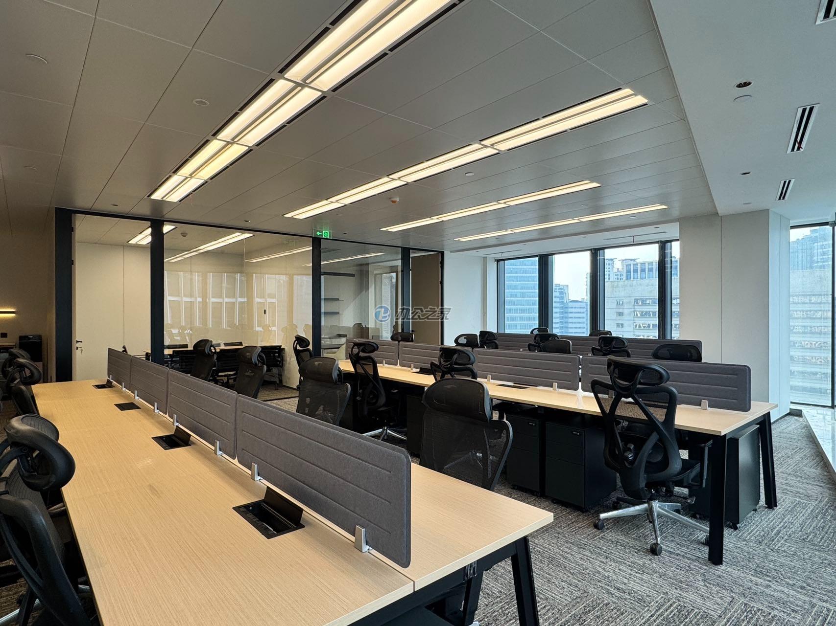 國華人壽金融大廈