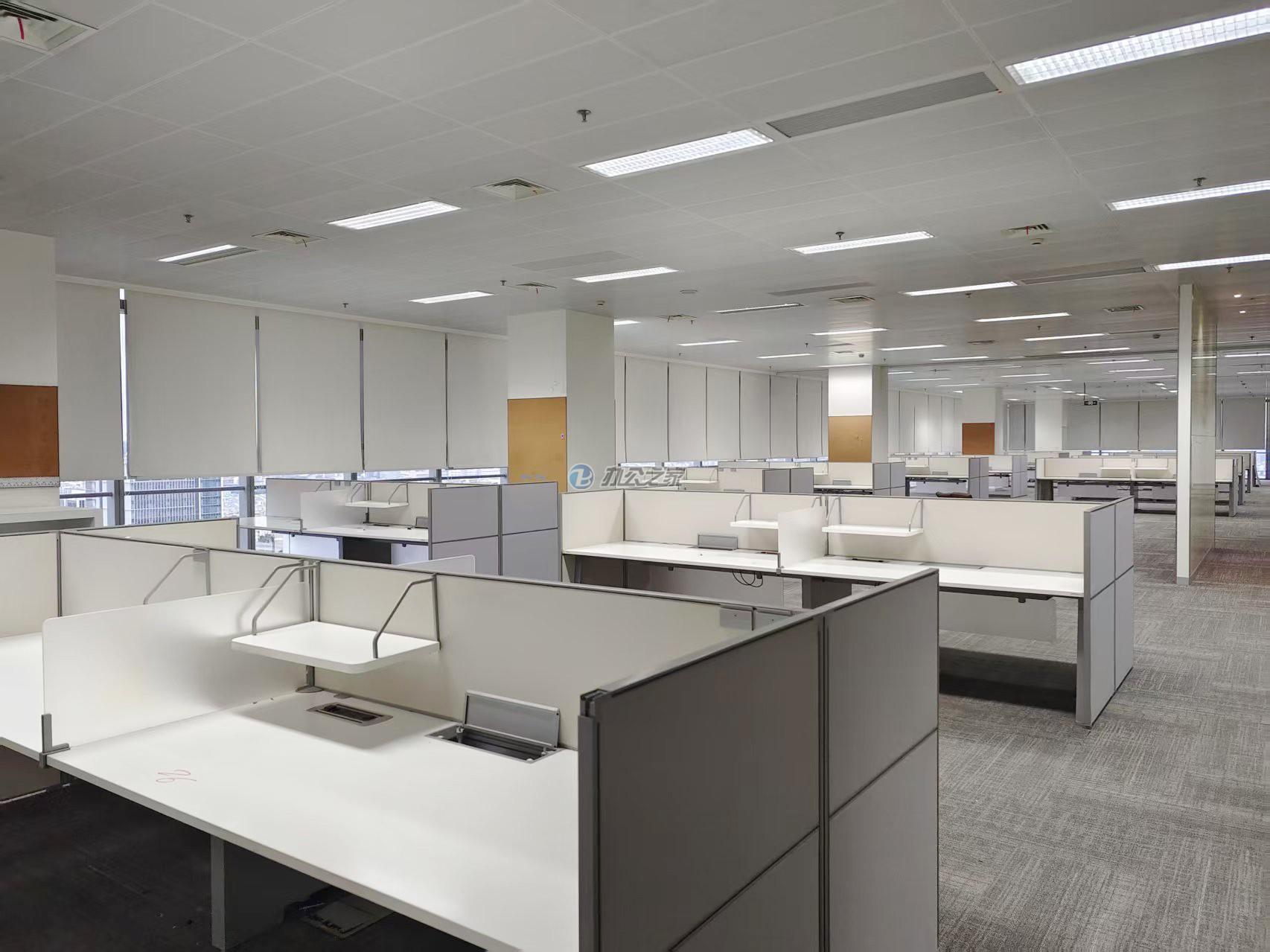 展想廣場(chǎng)