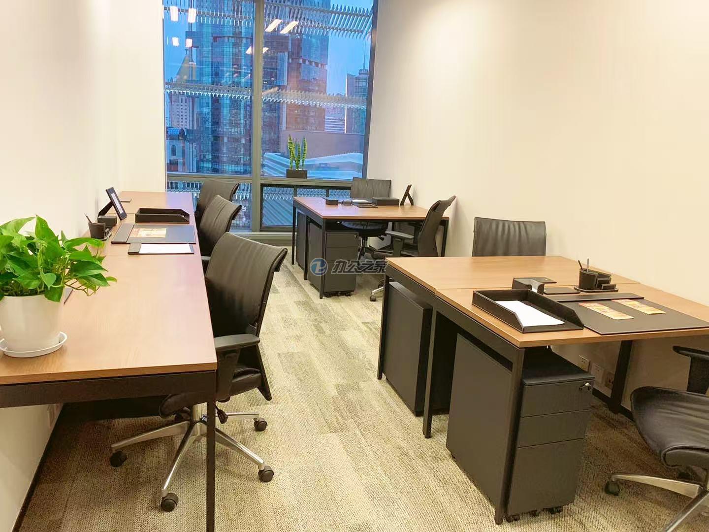 陸家嘴金融廣場(chǎng)