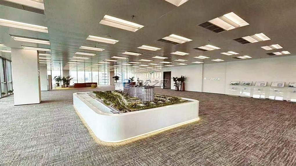 新岸商業(yè)中心