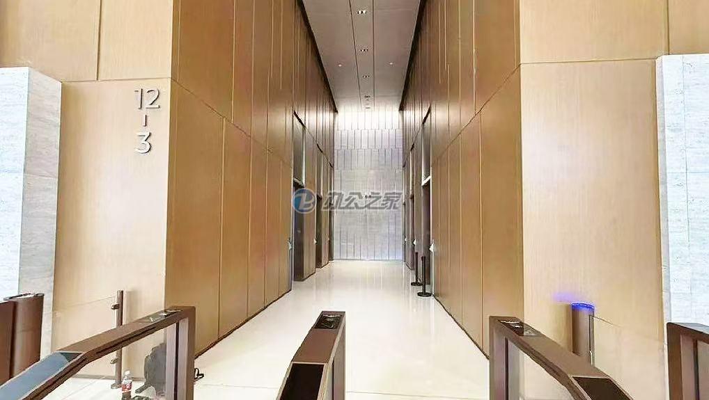 新岸商業(yè)中心