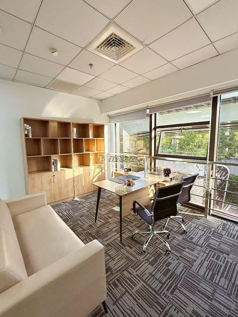 浦發(fā)江程廣場(chǎng)